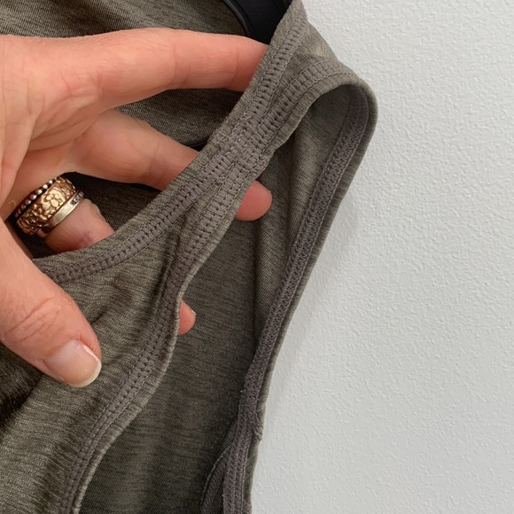 Lululemon Grey Tank - Picture 5 of 10